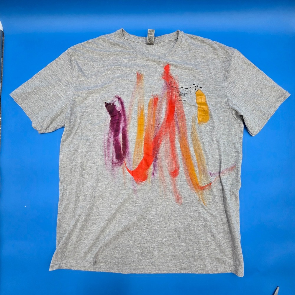 Rosie the Elephant The Preserve Fredericksburg TX Graphic Tee Gray Gildan‎ XL